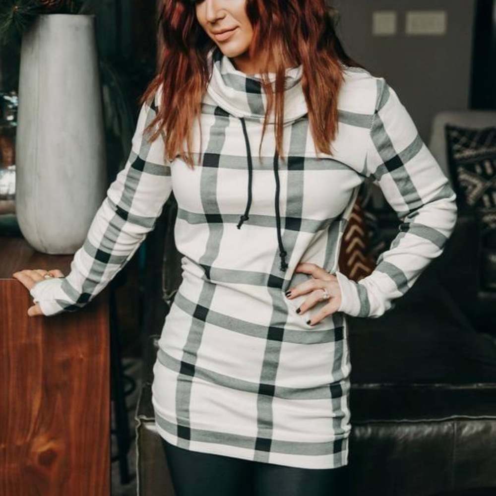 Lauriebelles - Chelsea DeBoer by Lily & Lottie Window Pane Cowl Neck Sweatshirt
